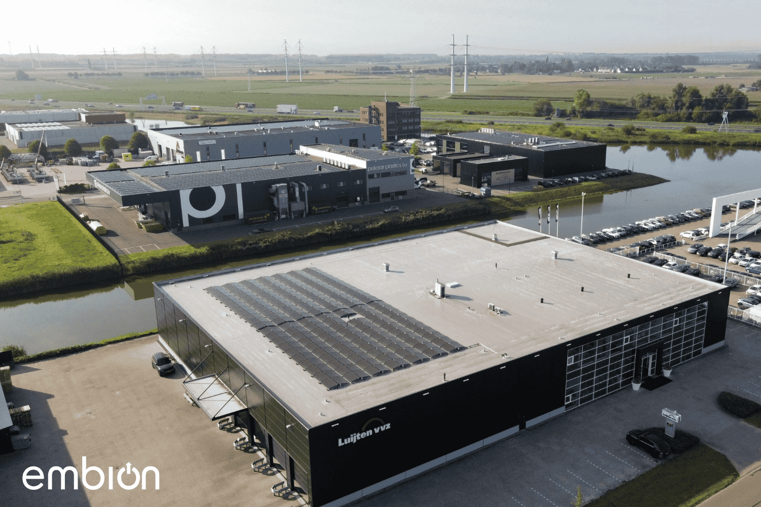 A colorful step towards a sustainable future